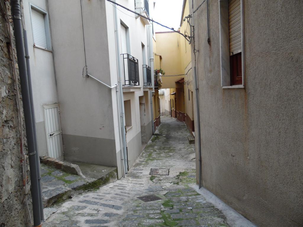 Siciliana * Caronia