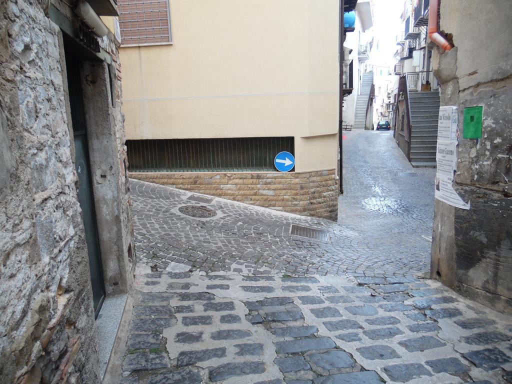 Siciliana * Caronia